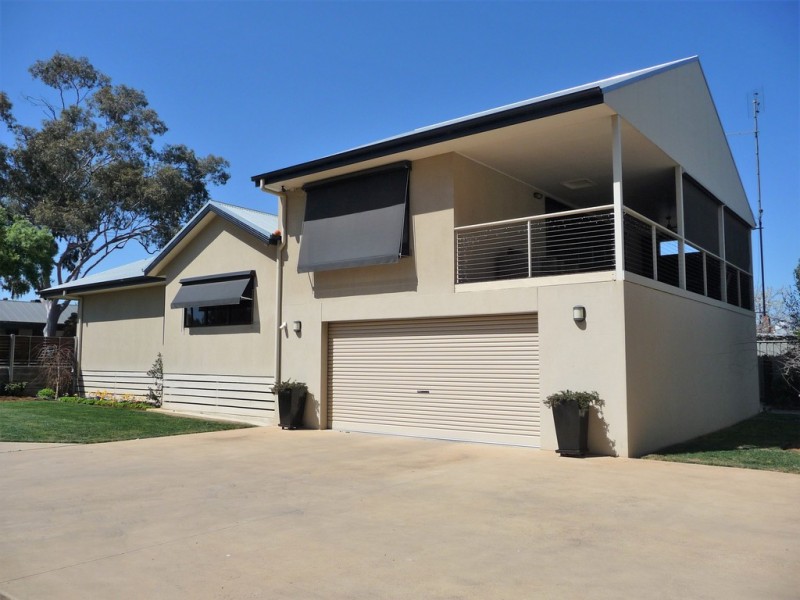 79 McKenzie St, Echuca VIC 3564