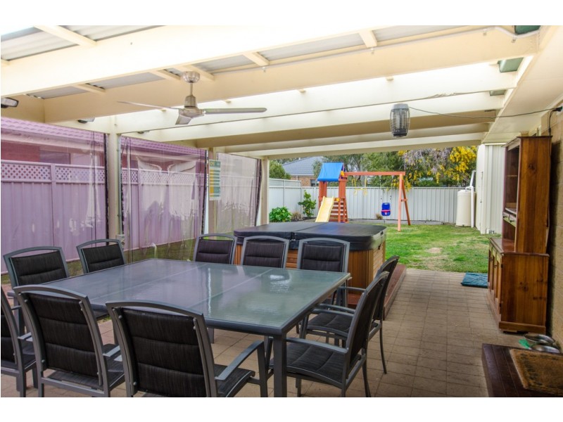 11 Glencoe Boulevard, Moama NSW 2731