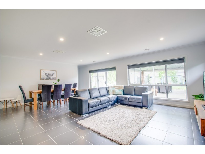 55 McKinlay St, Echuca VIC 3564