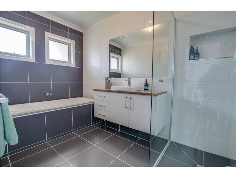 55 McKinlay St, Echuca VIC 3564