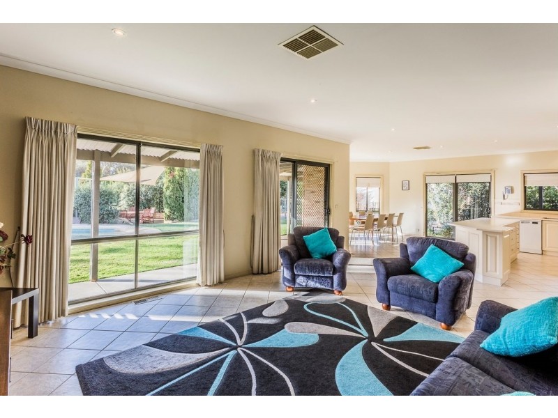 109 Fehring Lane, Echuca VIC 3564