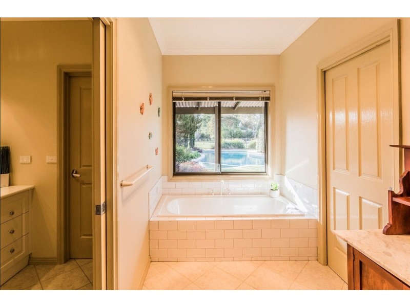 109 Fehring Lane, Echuca VIC 3564
