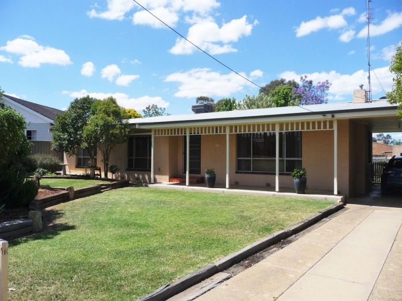 19 Martin St, Moama NSW 2731