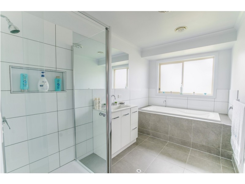 3 Pelican Place, Moama NSW 2731