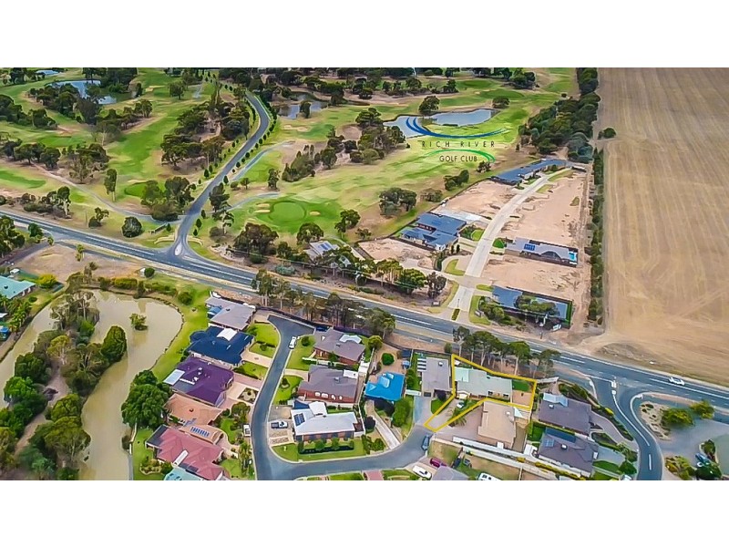 3 Pelican Place, Moama NSW 2731