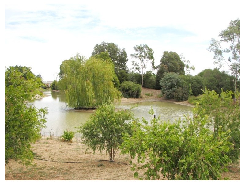 3 Pelican Place, Moama NSW 2731