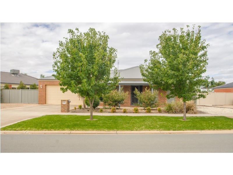 16 Jamieson Drive, Echuca VIC 3564