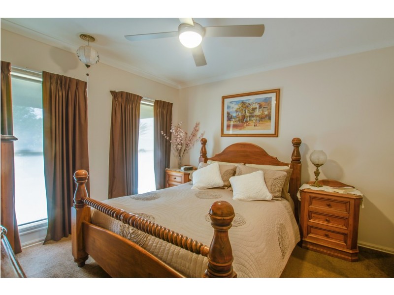 16 Jamieson Drive, Echuca VIC 3564