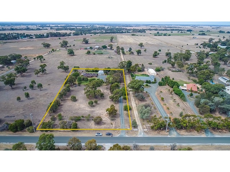 415 Mary Ann Rd, Echuca VIC 3564