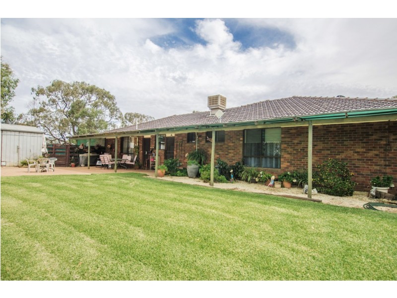415 Mary Ann Rd, Echuca VIC 3564