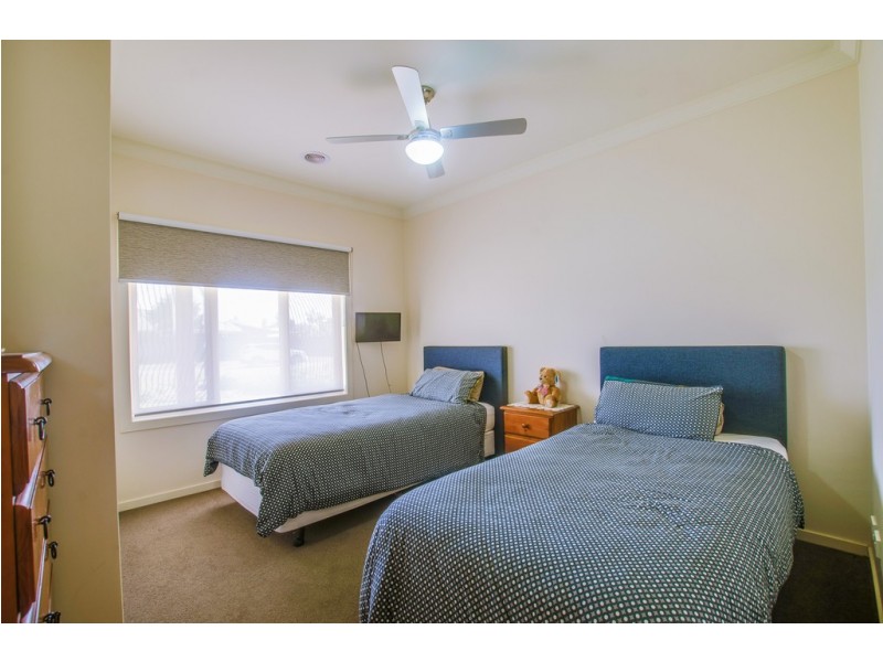 1 Grenache Grove, Moama NSW 2731