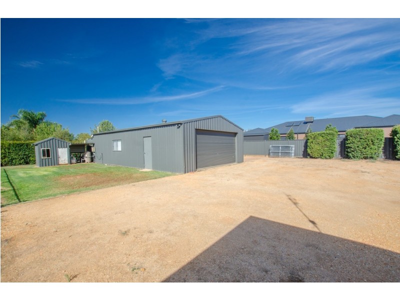 1 Grenache Grove, Moama NSW 2731
