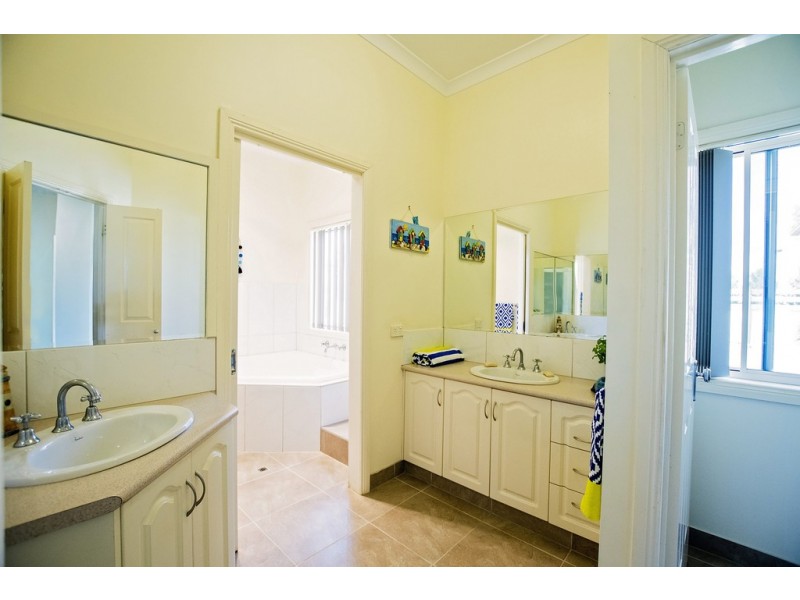 737 Echuca West School Road, Echuca VIC 3564