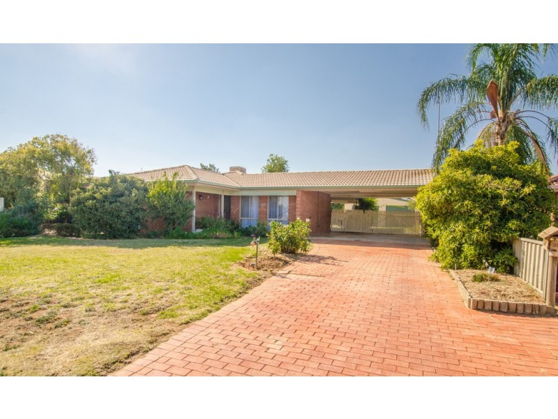22 Pevensey Place, Echuca VIC 3564