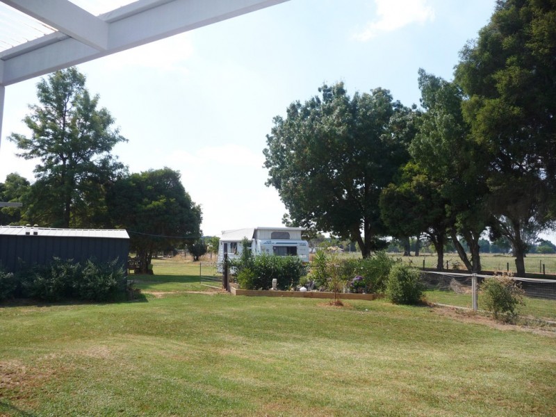 727 Bamawm Hall Rd, Bamawm VIC 3561