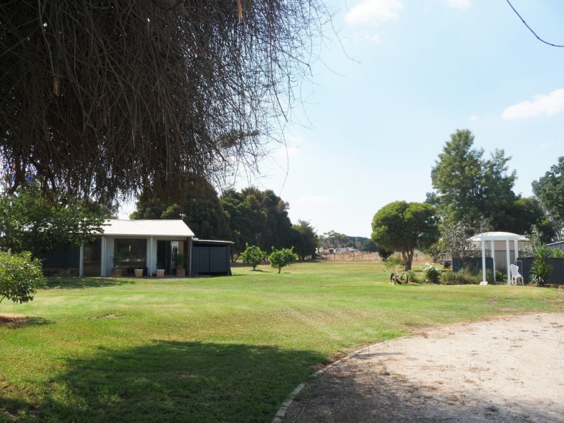 727 Bamawm Hall Rd, Bamawm VIC 3561