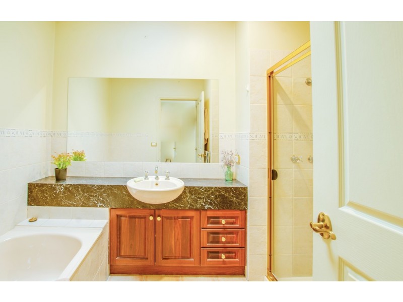 50 Porter Street, Moama NSW 2731