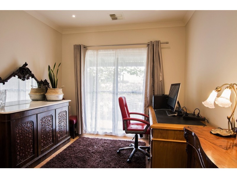 1 River Gums Drive, Moama NSW 2731