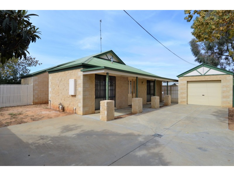 2/36 Hovell Street, Echuca VIC 3564