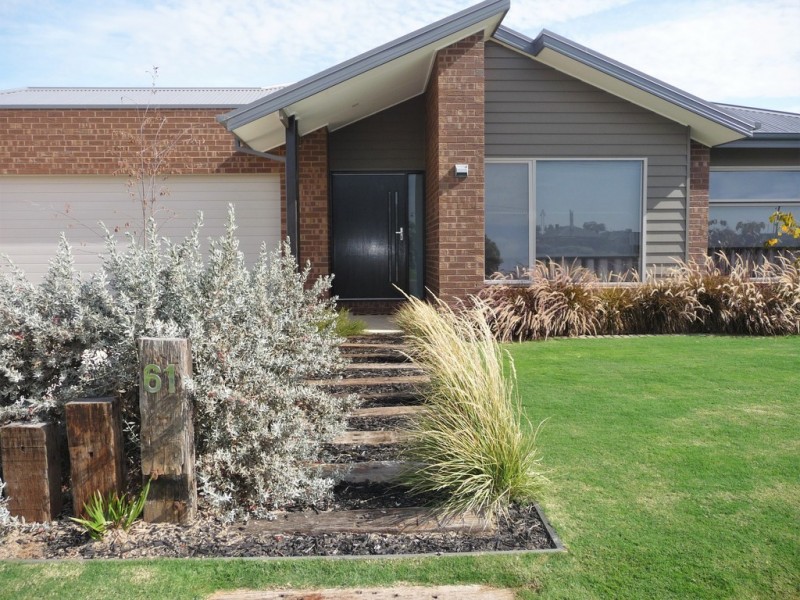 61 Sugar Gums Drive, Moama NSW 2731