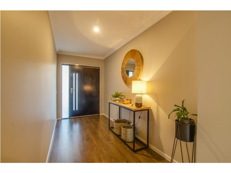 61 Sugar Gums Drive, Moama NSW 2731