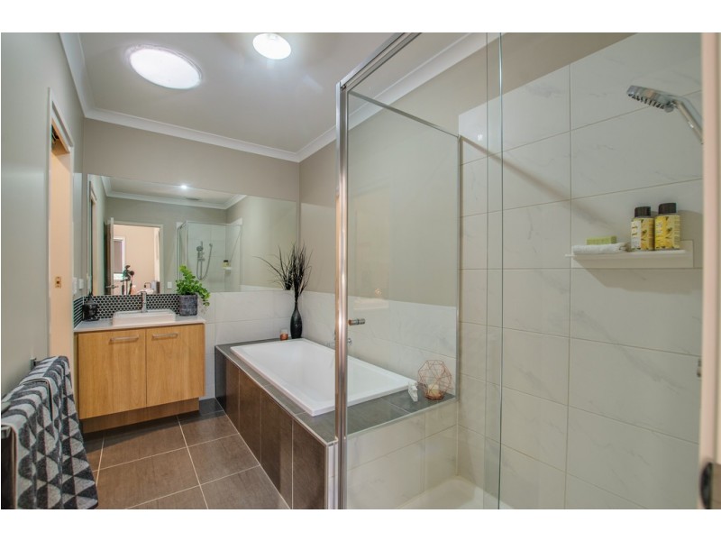 61 Sugar Gums Drive, Moama NSW 2731