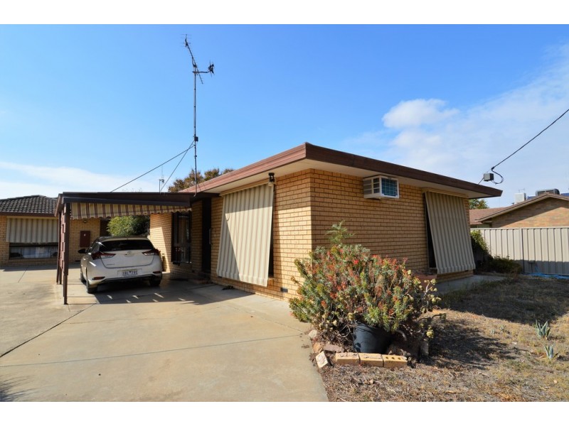 1and2 22 Landsborough Street, Echuca VIC 3564
