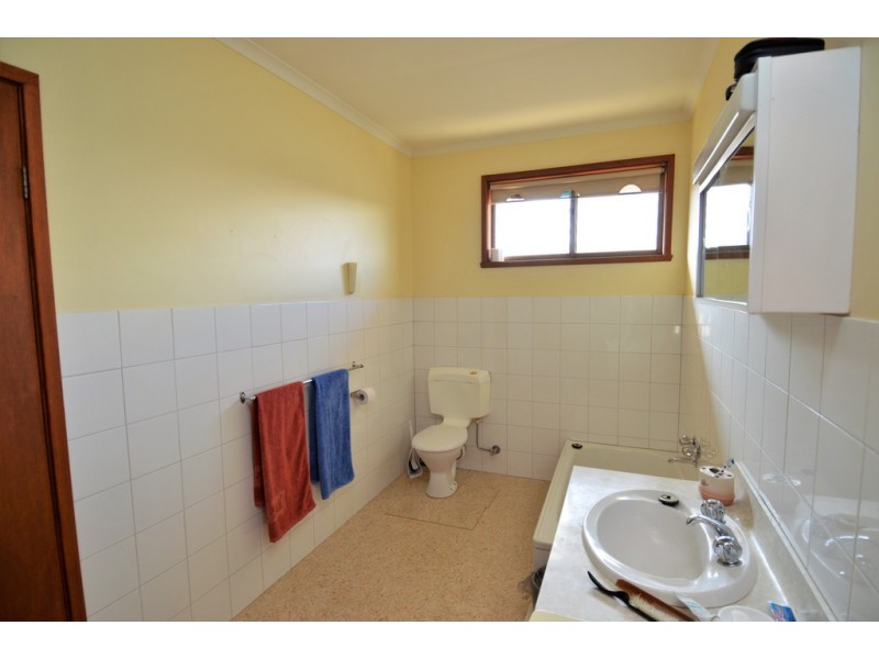 1and2 22 Landsborough Street, Echuca VIC 3564