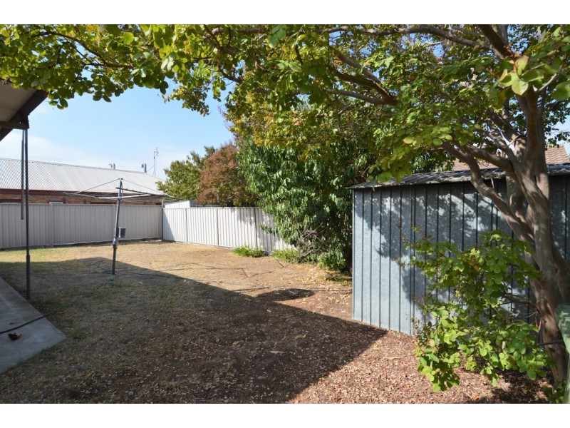 1and2 22 Landsborough Street, Echuca VIC 3564