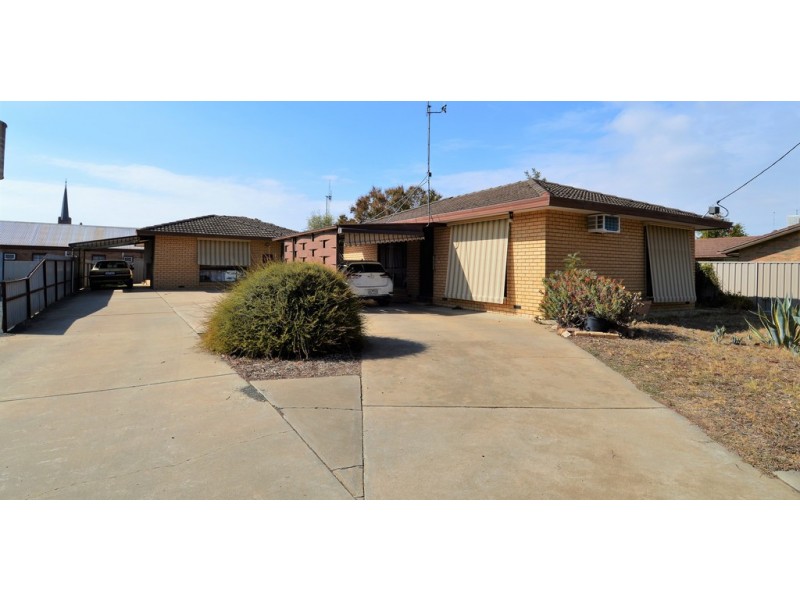 1and2 22 Landsborough Street, Echuca VIC 3564