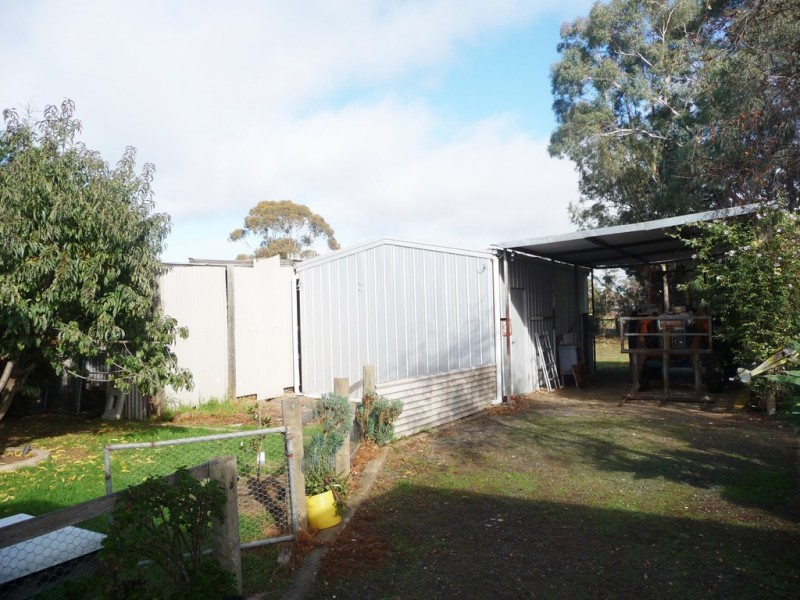 695 Bamawm Hall Road, Bamawm VIC 3561