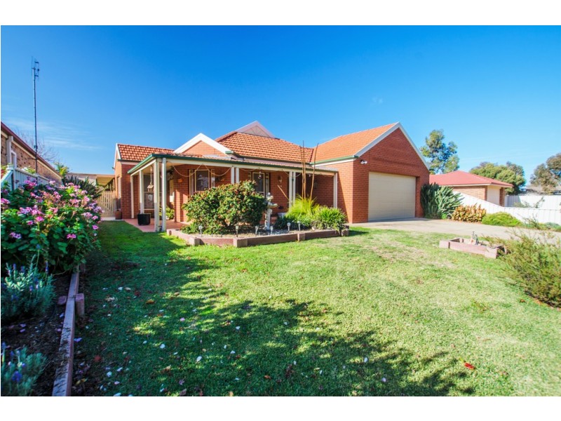 4 Shetland Drive, Moama NSW 2731