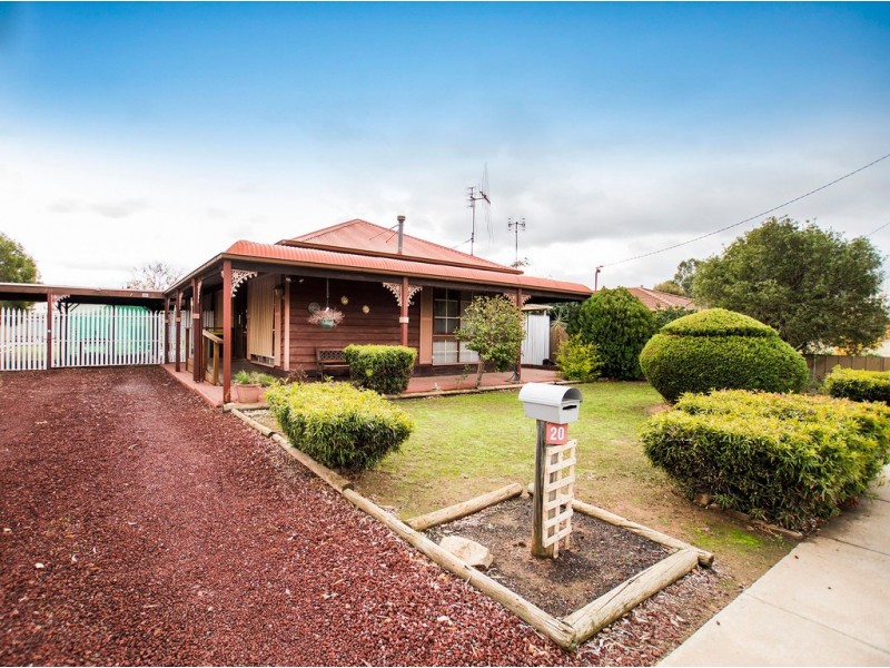 20 Regent Street, Moama NSW 2731