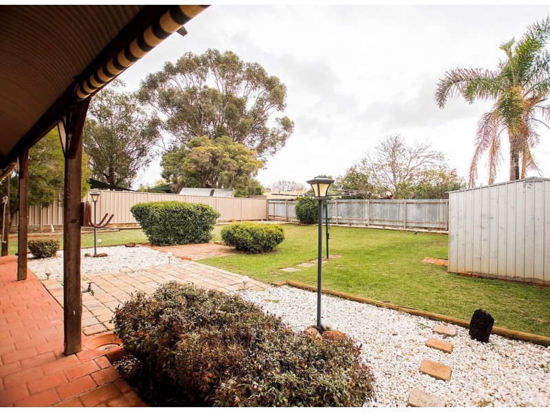 20 Regent Street, Moama NSW 2731