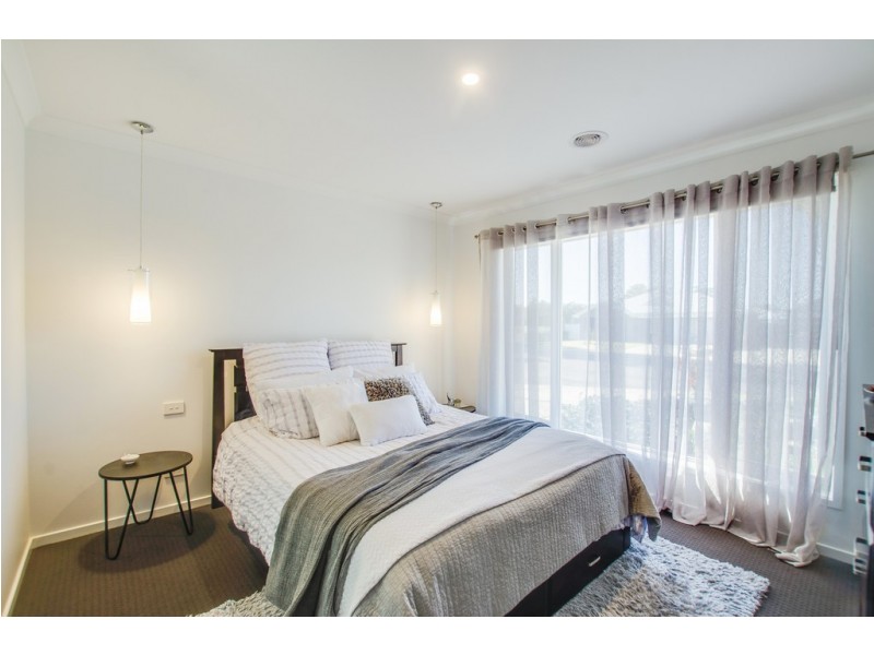 7 Marion Crt, Moama NSW 2731