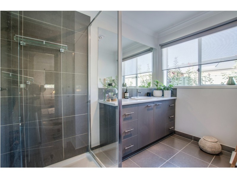 7 Marion Crt, Moama NSW 2731