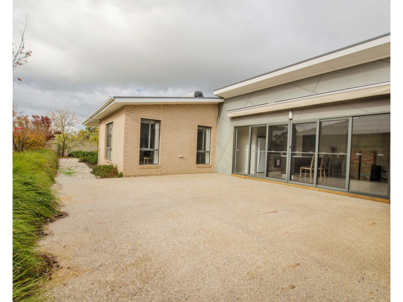 4 Whitby Close, Echuca VIC 3564