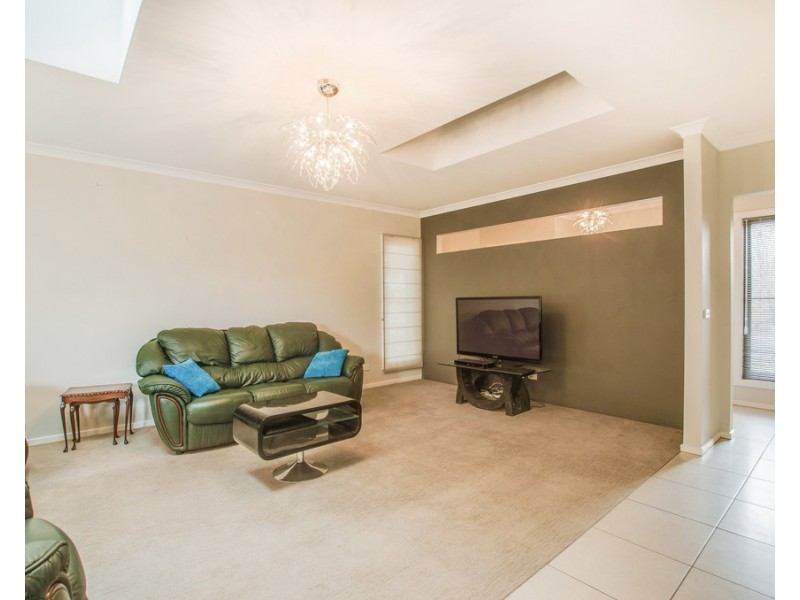 4 Whitby Close, Echuca VIC 3564