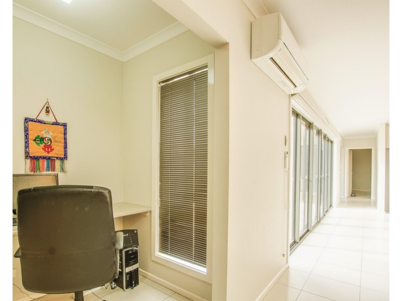 4 Whitby Close, Echuca VIC 3564