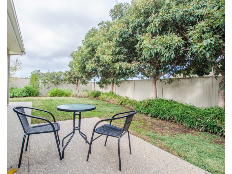 4 Whitby Close, Echuca VIC 3564