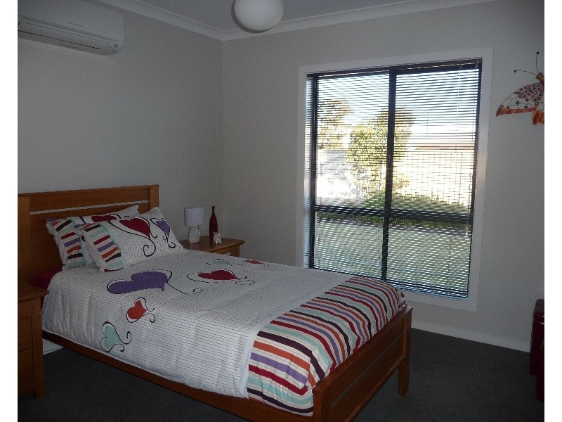 4 Whitby Close, Echuca VIC 3564