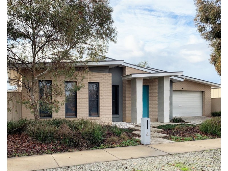 4 Whitby Close, Echuca VIC 3564