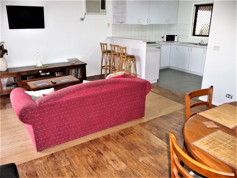 2/16 Council Street, Moama NSW 2731