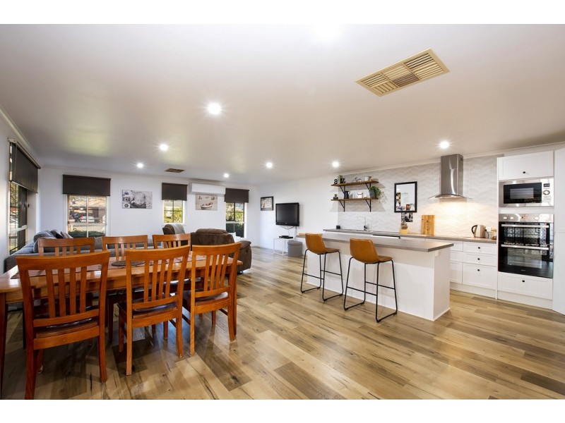 19 Winnima Avenue, Moama NSW 2731