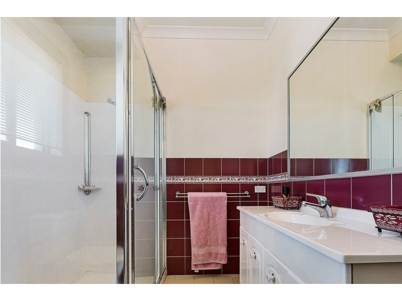 14 Victoria Place, Echuca VIC 3564