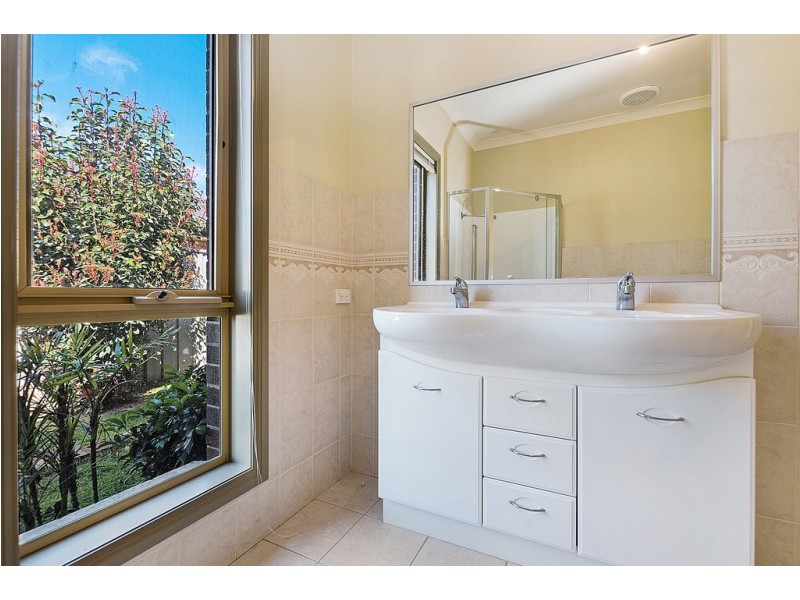 14 Victoria Place, Echuca VIC 3564