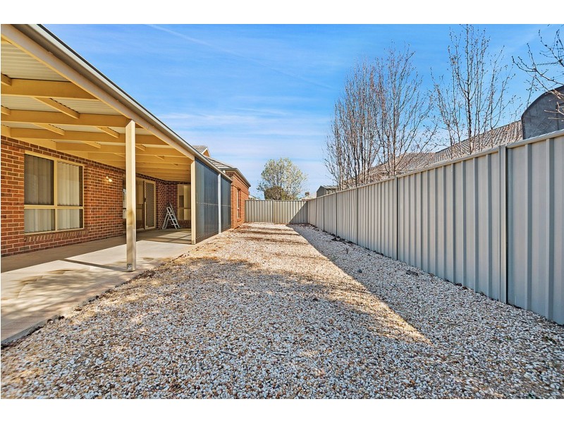 14 Victoria Place, Echuca VIC 3564