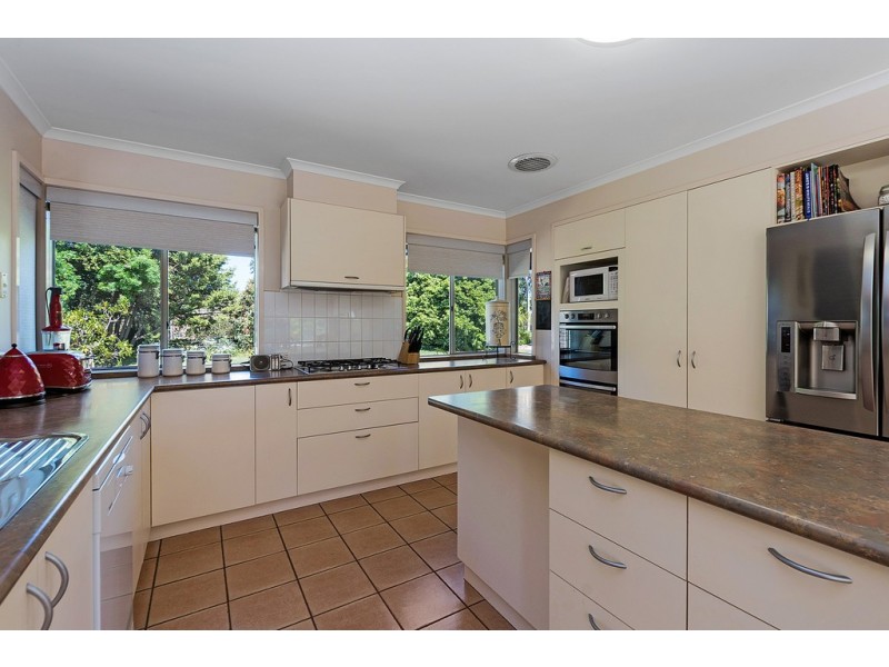 18 Charters Drive, Moama NSW 2731