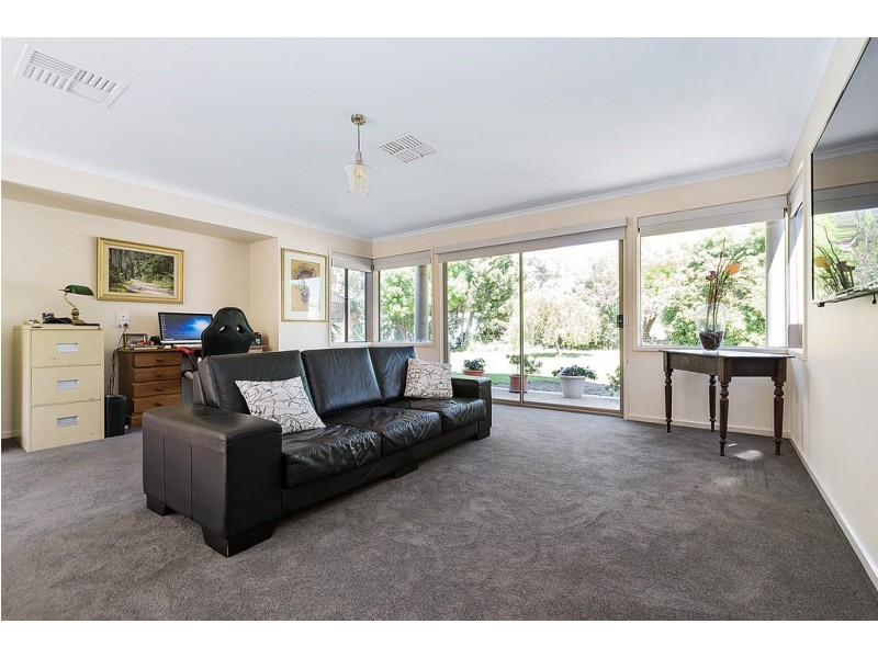 18 Charters Drive, Moama NSW 2731