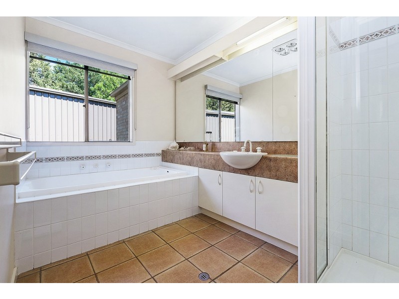 18 Charters Drive, Moama NSW 2731